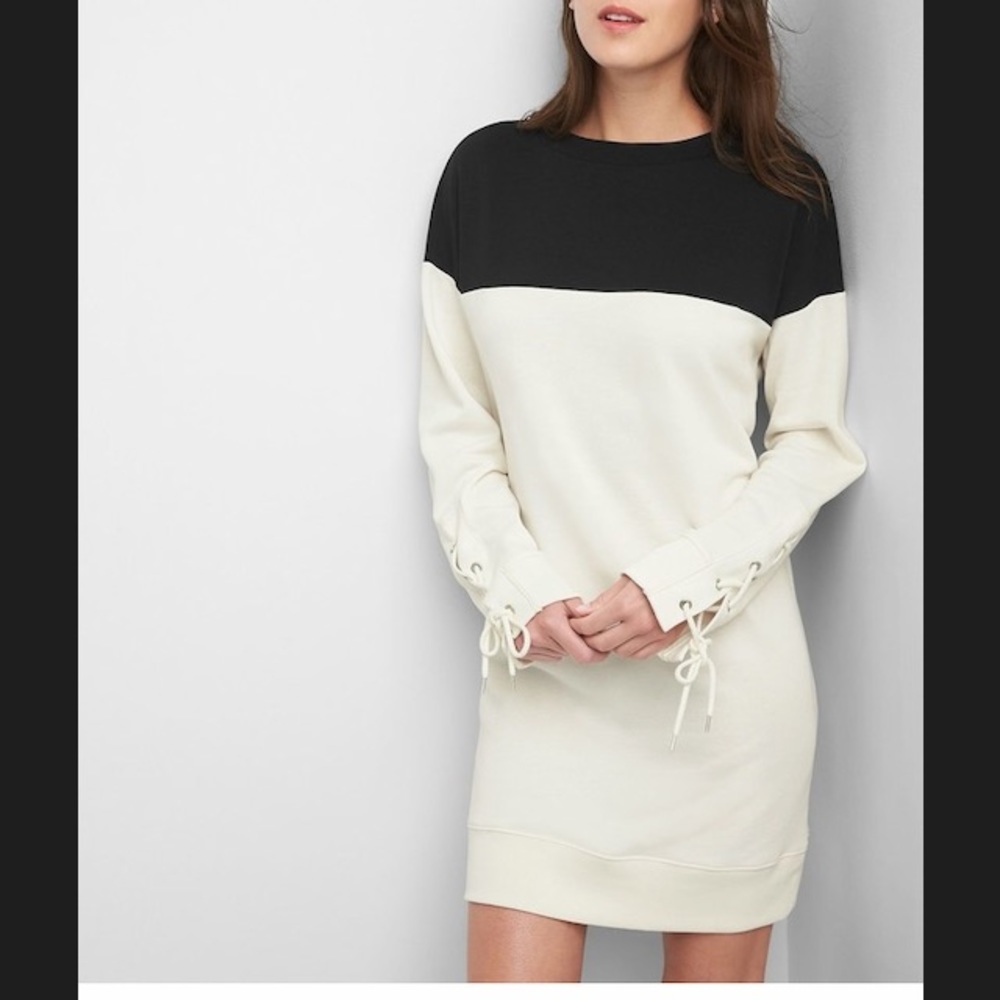 🆕 GAP Lace up Sleeve Sweatshirt dress Black/White